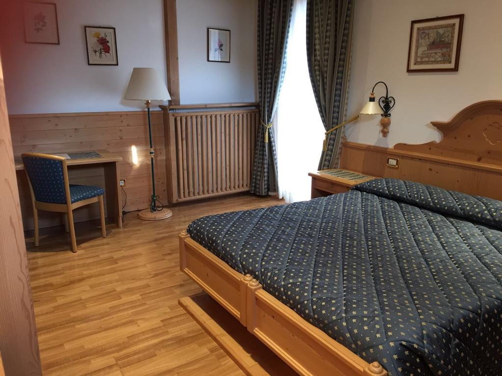 Hotel Posta Forni di Sopra Exterior foto